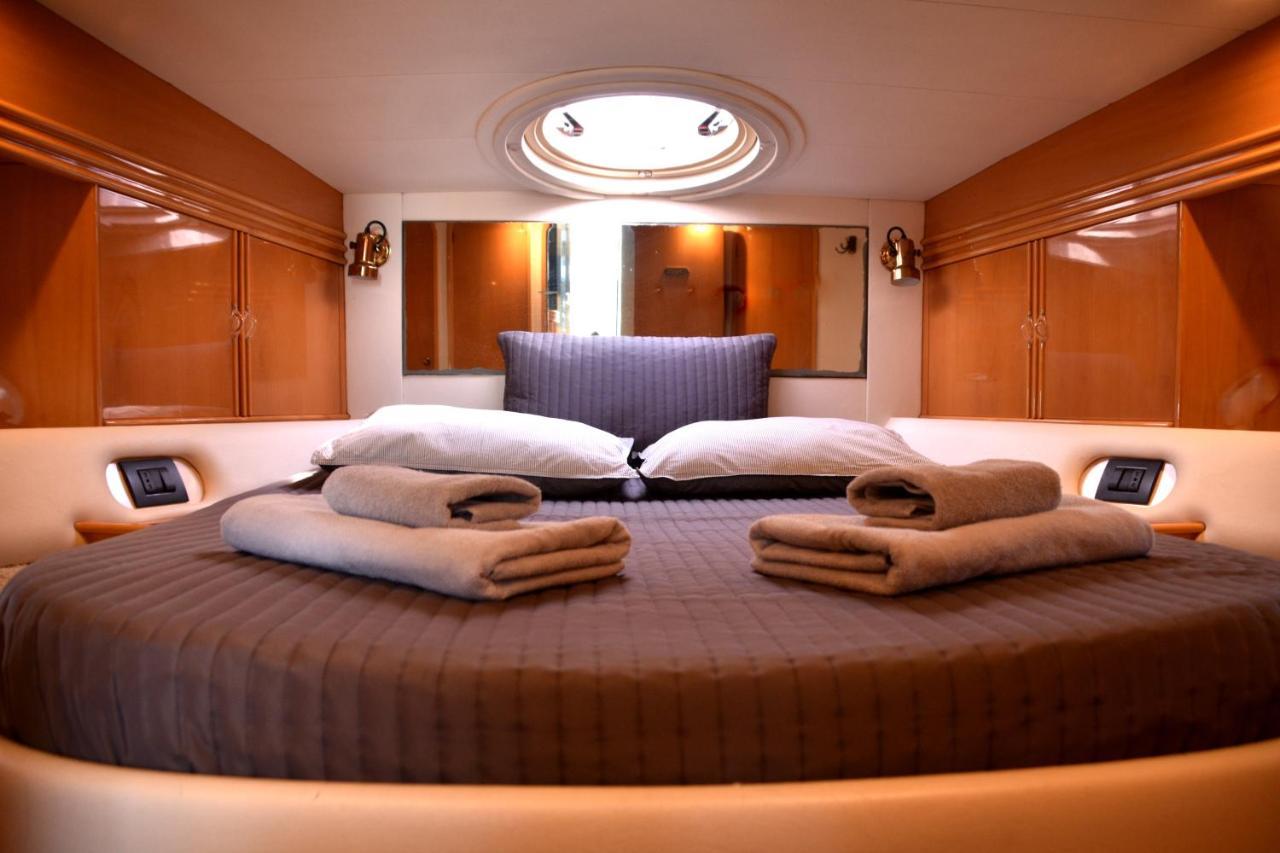 Luxury Yacht Kamikara Ξενοδοχείο Σαν Μιγκέλ ντε Αμπόνα Εξωτερικό φωτογραφία